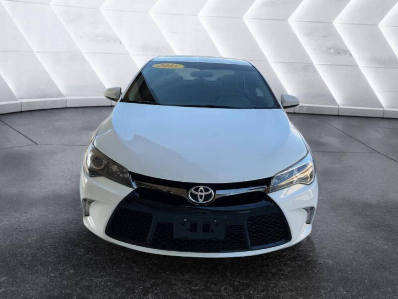 2015 Toyota Camry SE