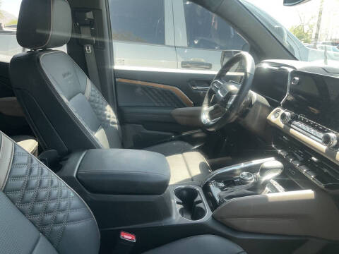 2024 GMC Canyon Denali