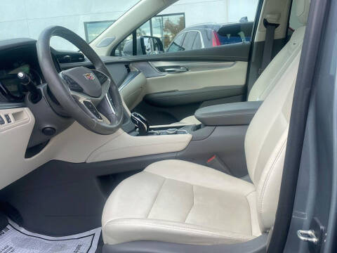 2023 Cadillac XT5 Premium Luxury