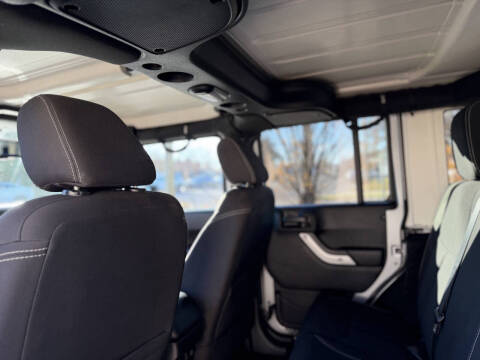 2016 Jeep Wrangler Unlimited Sahara 75th Anniversary