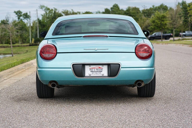2002 Ford Thunderbird Deluxe