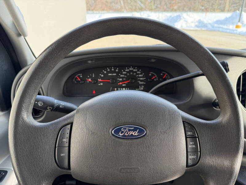 2007 Ford E-Series E-150 XLT