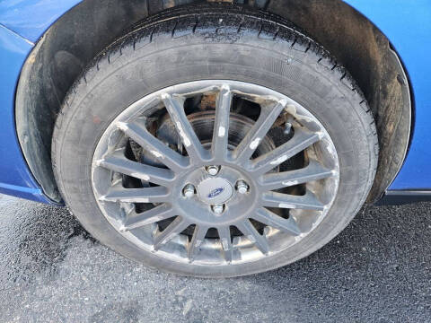 2011 Ford Focus Sport SES