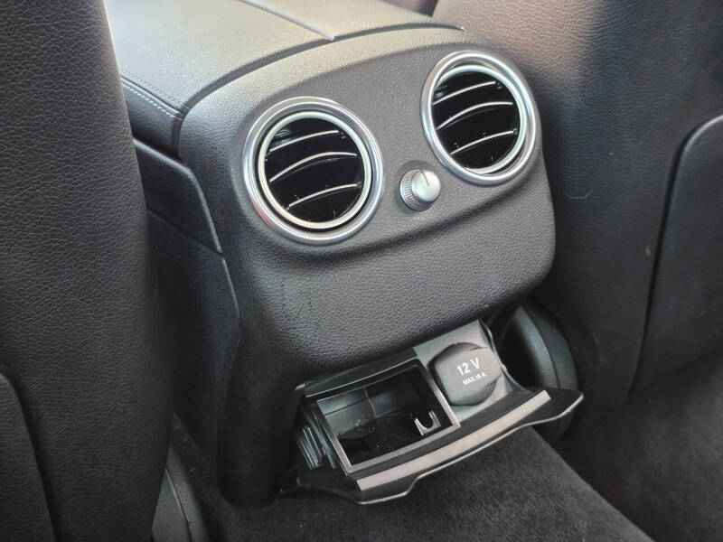 2016 Mercedes-Benz C-Class C 300