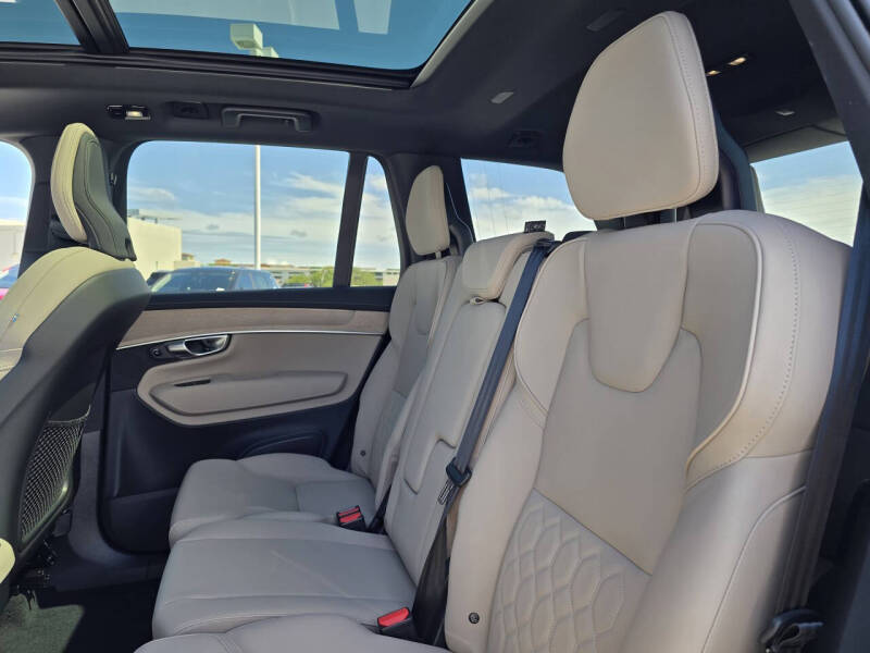 2026 Volvo XC90 T8 Core