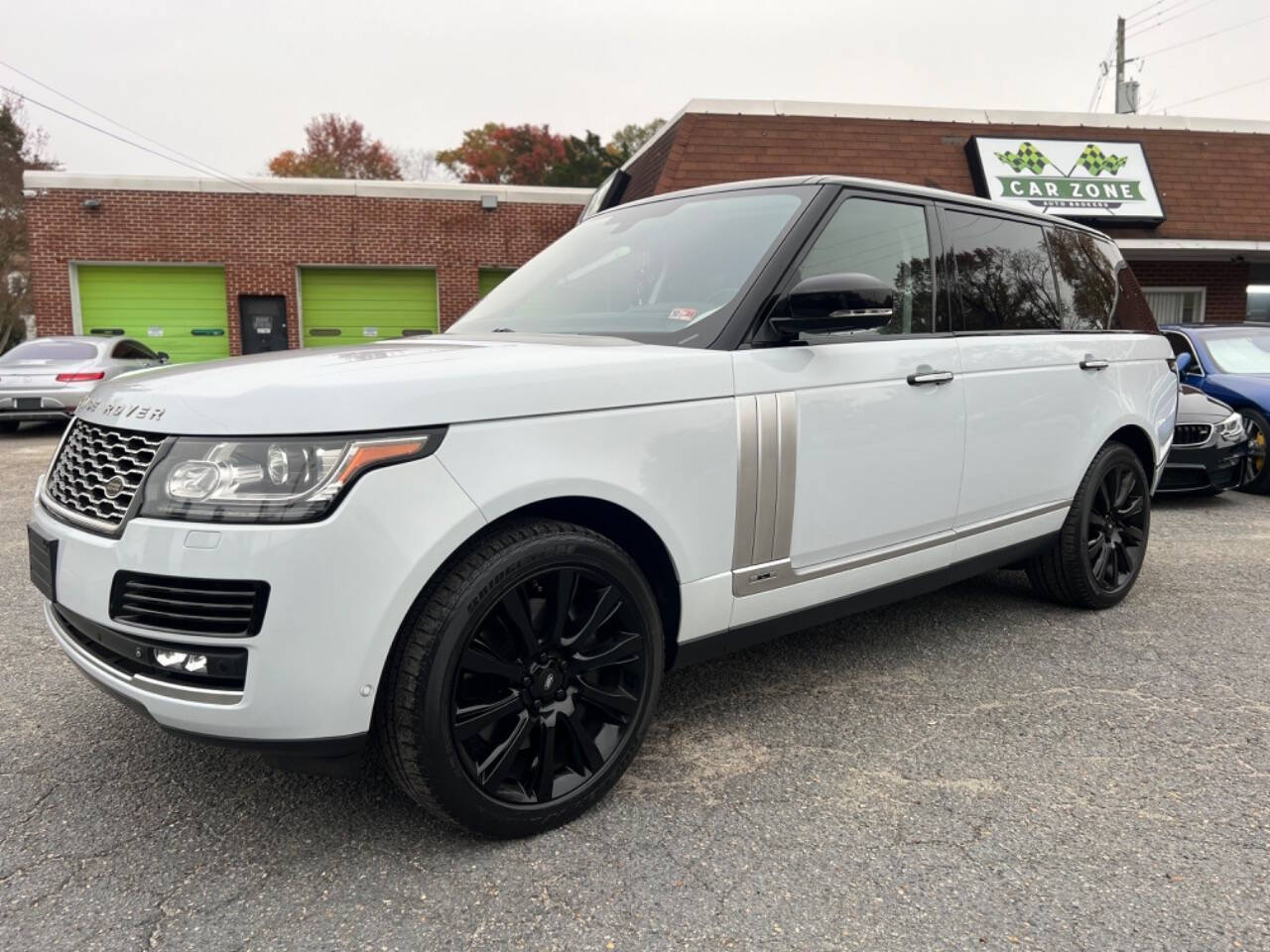 2015 Land Rover Range Rover for sale at CarZone & Auto Brokers in Newport News, VA