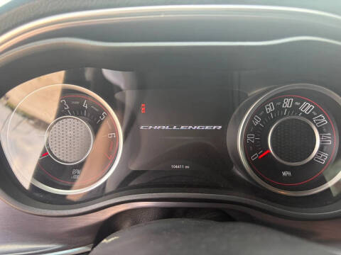 2015 Dodge Challenger SXT
