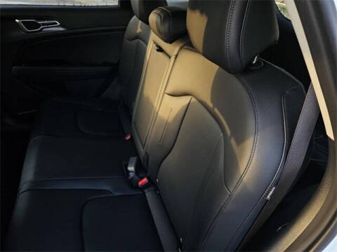 2025 Kia Sportage Hybrid EX