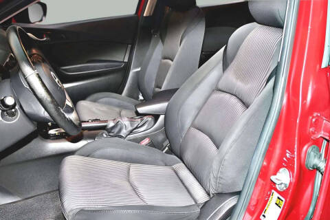 2016 Mazda MAZDA3 i Touring