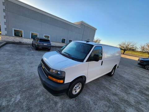 2022 Chevrolet Express 2500
