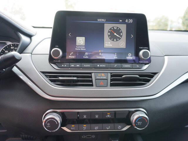 2025 Nissan Altima 2.5 SR