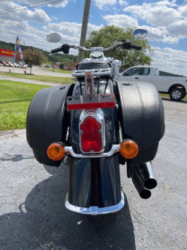 2017 Harley-Davidson FLSTNI