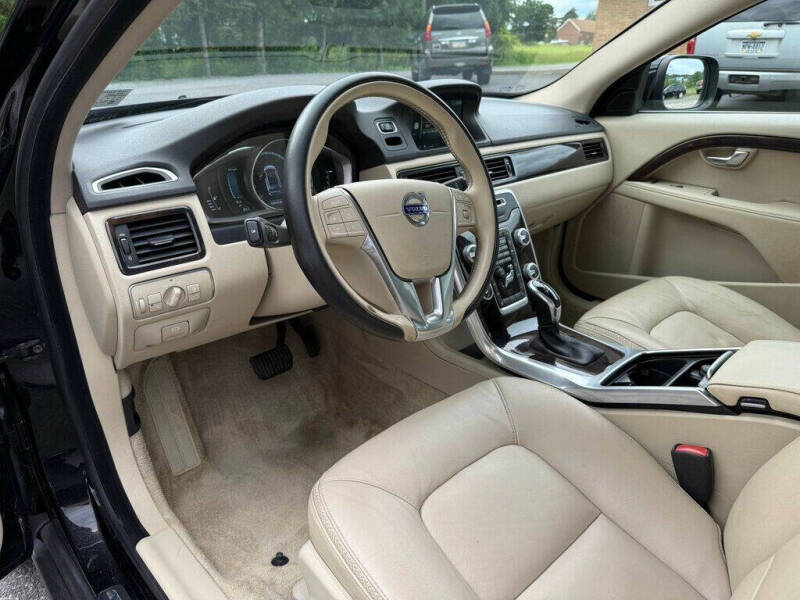 2016 Volvo XC70 T5 Premier