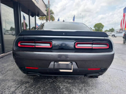 2015 Dodge Challenger