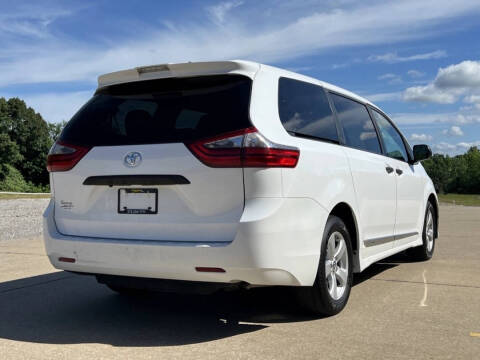 2020 Toyota Sienna L 7-Passenger