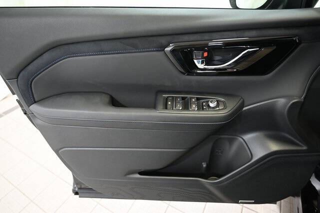 2025 Subaru Forester Limited Hybrid