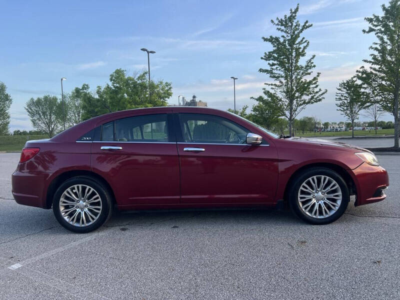 2012 Chrysler 200 Limited