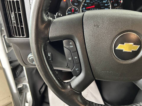2021 Chevrolet Express 2500