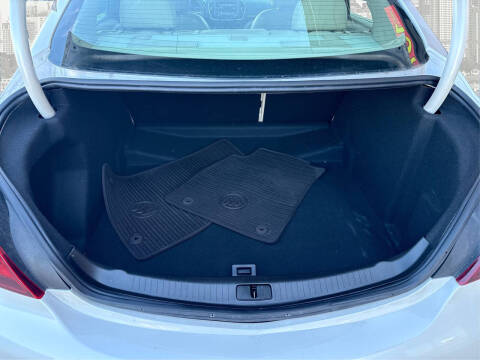 2017 Buick Regal Premium II