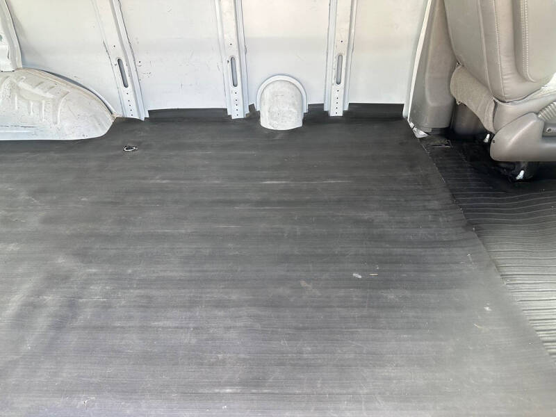 2018 Chevrolet Express 2500