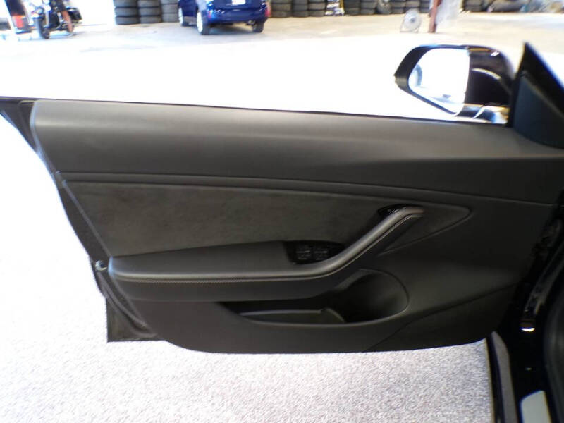 2018 Tesla Model 3 Performance