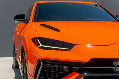 2023 Lamborghini Urus S