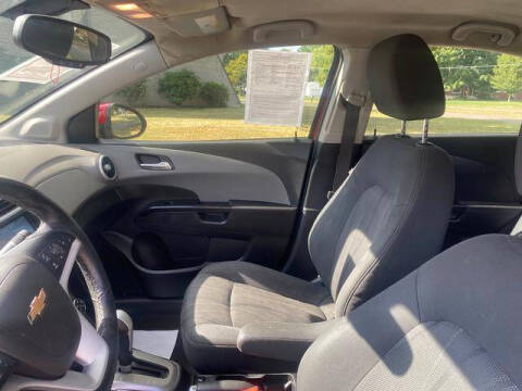 2019 Chevrolet Sonic LT Auto