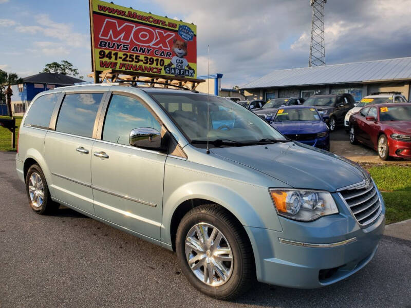 2010 Chrysler Town and Country for sale at Mox Motors in Port Charlotte FL