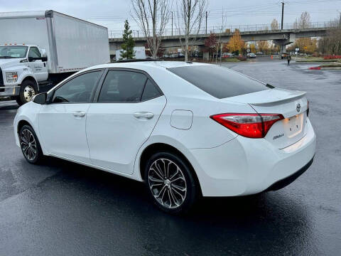 2014 Toyota Corolla S Plus