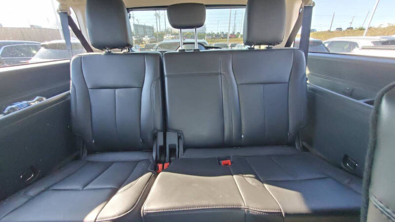 2023 Ford Expedition MAX XLT