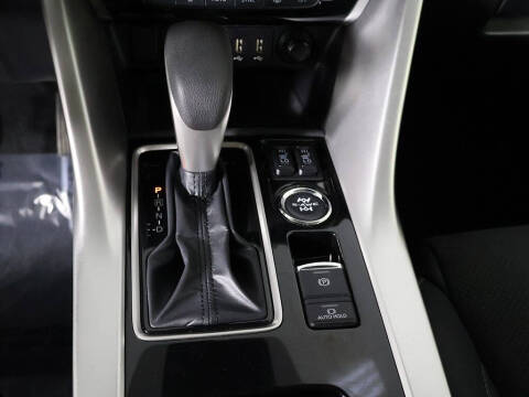 2025 Mitsubishi Eclipse Cross SE