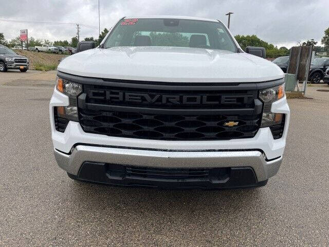 Used 2022 Chevrolet Silverado 1500 Work Truck with VIN 3GCNAAED6NG636851 for sale in Dubuque, IA