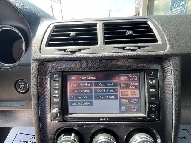 2008 Dodge Challenger SRT8