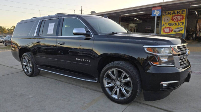 2015 Chevrolet Suburban LTZ photo 8