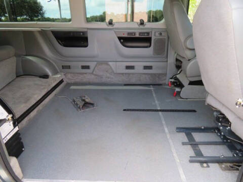 2013 Ford E-Series E-150 XLT