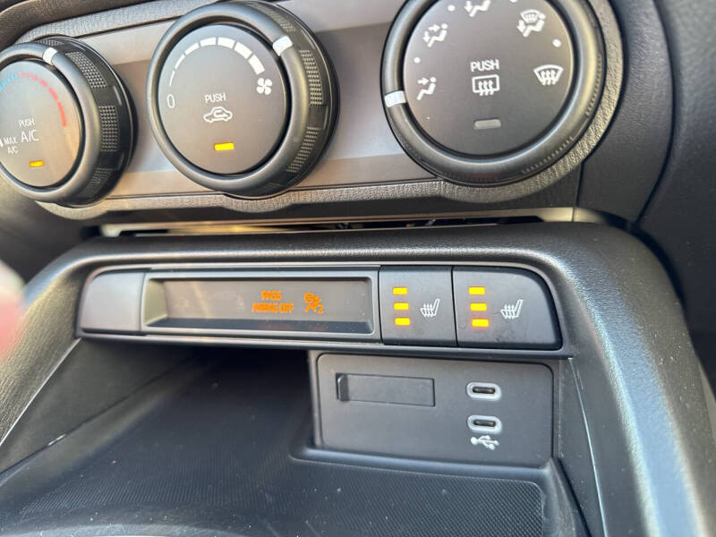 2024 Mazda MX-5 Miata Club