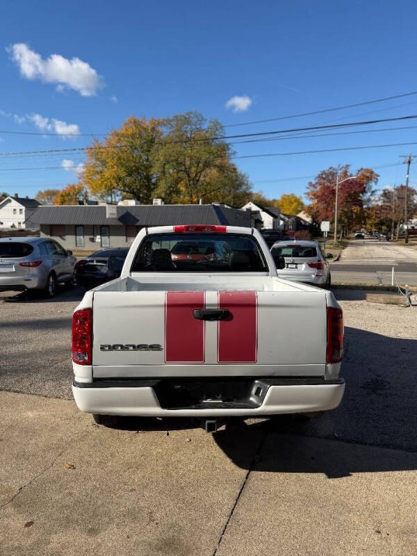 2005 Dodge Ram 1500 ST