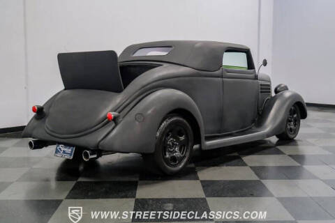1935 Ford Cabriolet