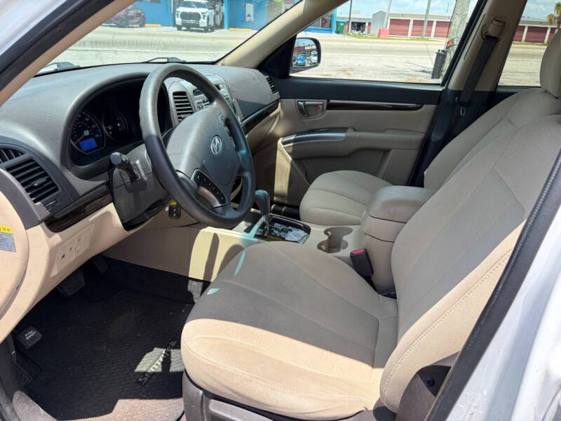 2012 Hyundai Santa Fe GLS