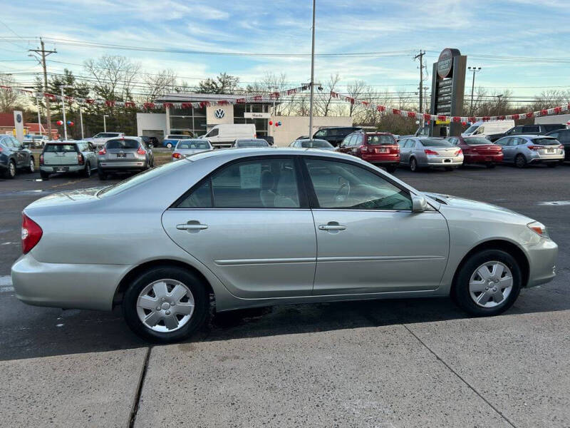 2004 Toyota Camry