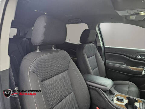 2022 GMC Acadia SLE