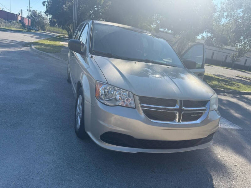 2014 Dodge Grand Caravan American Value Package
