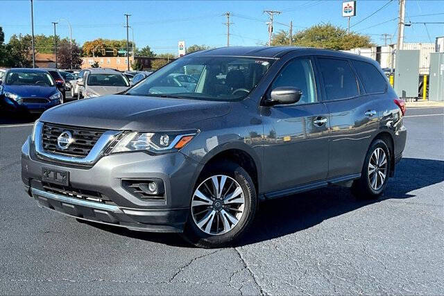 2020 Nissan Pathfinder S