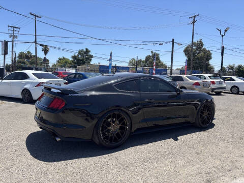 2017 Ford Mustang GT
