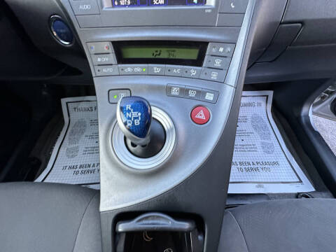 2012 Toyota Prius Two