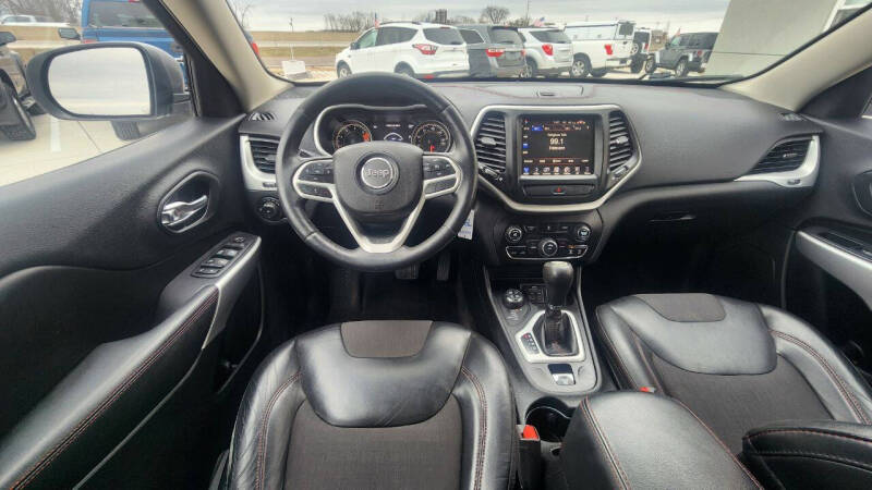 2017 Jeep Cherokee Trailhawk