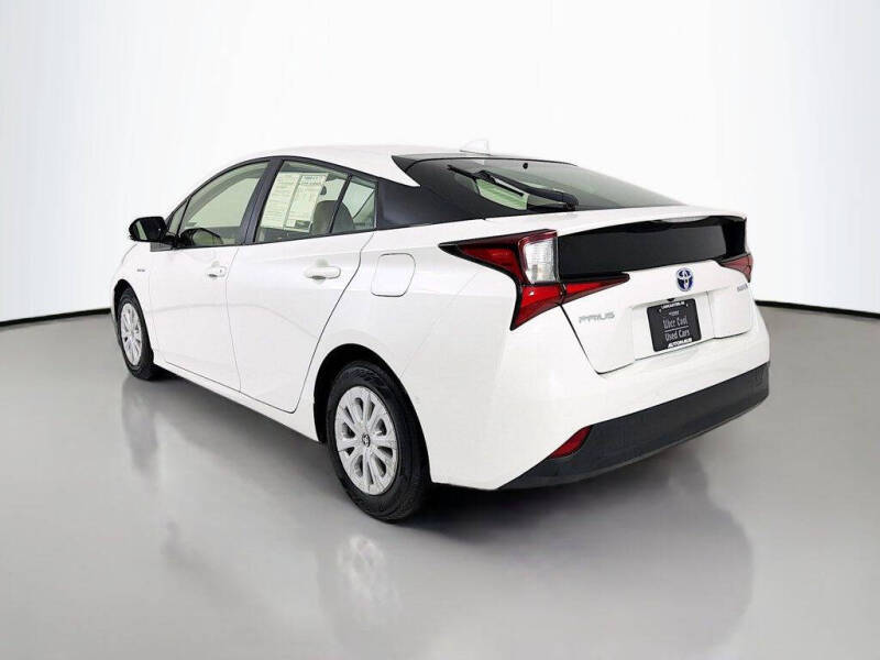 2020 Toyota Prius LE