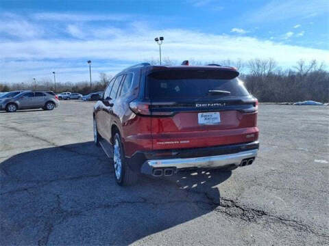 2024 GMC Acadia Denali