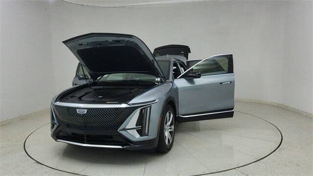 2024 Cadillac LYRIQ Tech