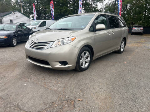 2015 Toyota Sienna for sale at SuperBuy Auto Sales Inc in Avenel NJ